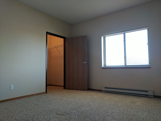 Bison Crossing Apartments, Fargo, ND 58102 - photo 4