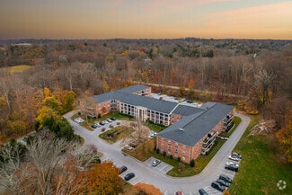 313 Creek Dr, Radnor, PA 19087