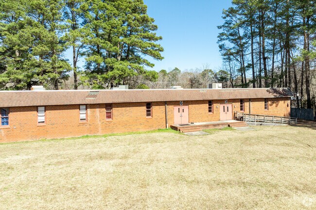 Turlington Woods Alternative School