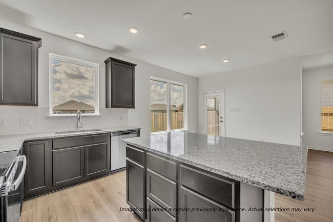 510 University Ave, Troy, TX 76579 - photo 4