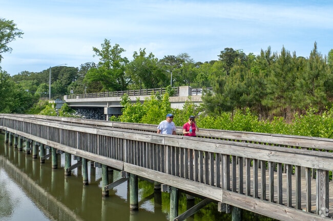 Along key transportation routes, the trails at Mariners’ Lake Natural Area provide peaceful walks with beautiful water views.
