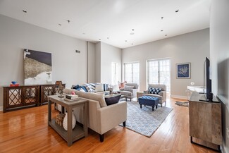 705 Copeland St Unit Suite 3, Pittsburgh, PA 15232