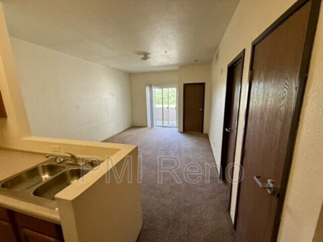 1600 I St unit 1305, Sparks, NV 89431 - photo 4