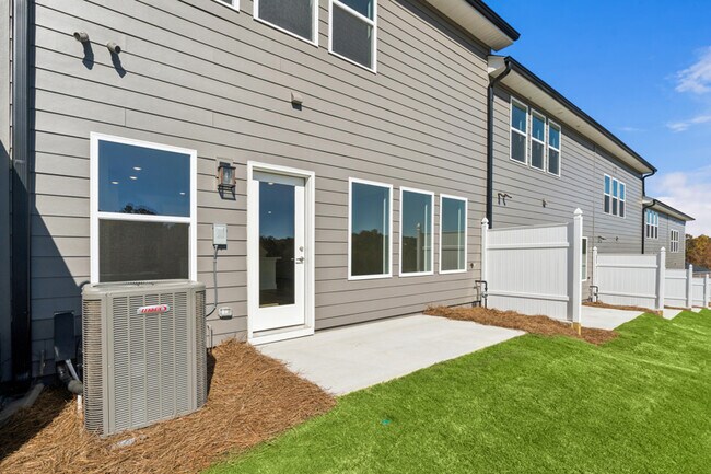 178 Redbud Rd, Canton, GA 30114 - photo 4