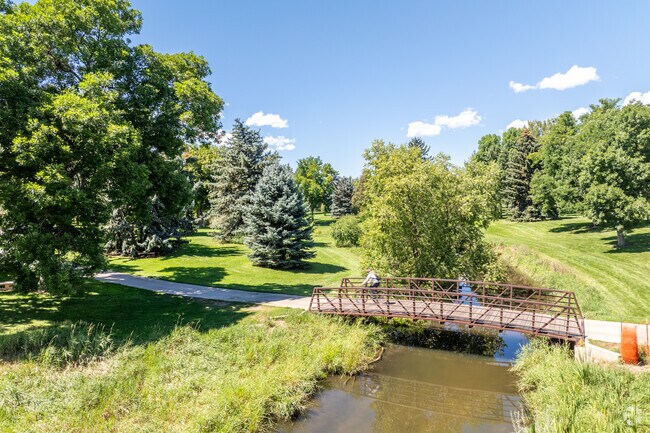 The Spring Creek Bike Trail runs through nearby Edora Park.