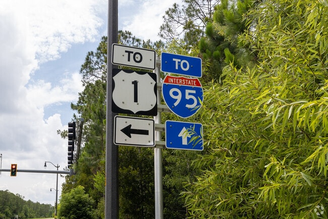 Both US-1 and Interstate I-95 are the main roads used for commuting and are just a few minutes away from Beacon Lake.