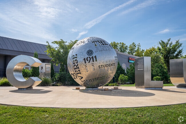 The heart of Columbia is a short drive down Broadway from Southwest Hills.