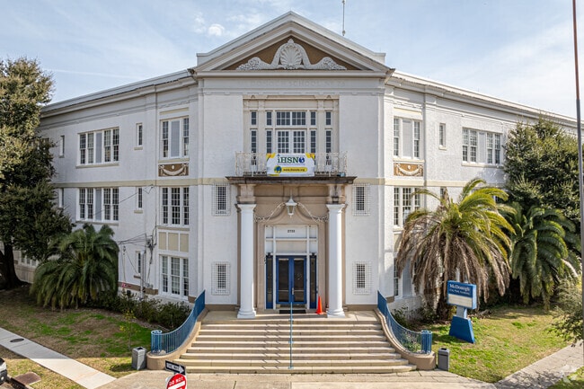 The International High School of New Orleans has a board of directors with eleven members.