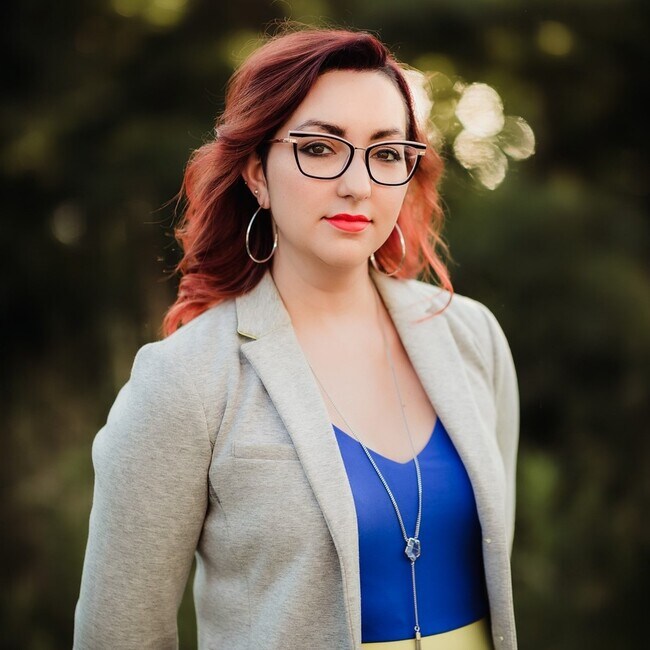 Agent Photo