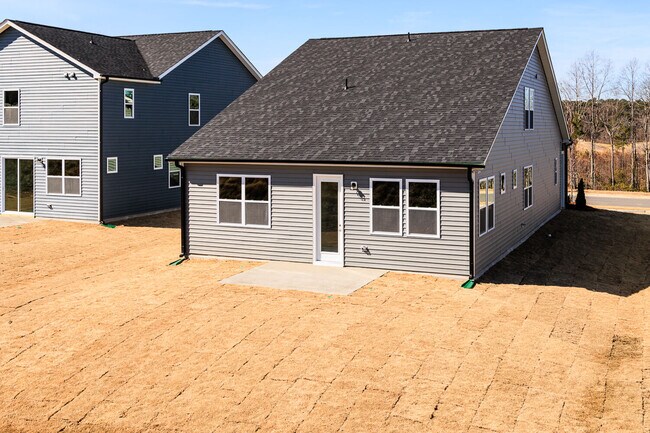 213 Little Creek Dr, Lillington, NC 27546 - photo 4