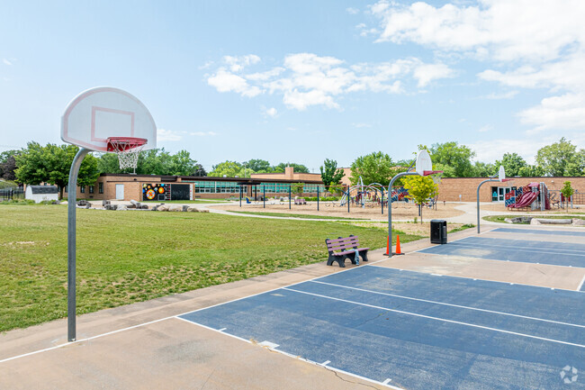 Jefferson Elementary School serves students K-5 in Holland, MI.