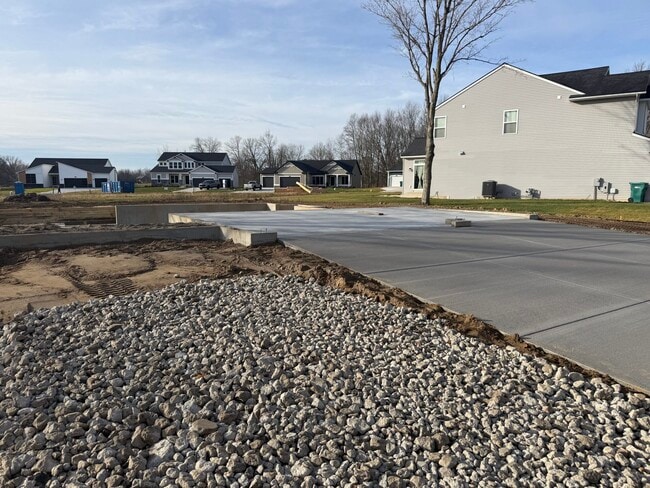 6562 Windford Ln, Grand Ledge, MI 48837 - photo 4