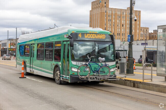 The 4 Woodward bus line runs through Highland Park.