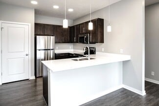 2002 Gregg Rd, Bellevue, NE 68123