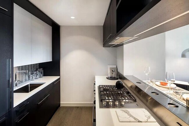 One Manhattan Square unit 23F, New York, NY 10002 - photo 2