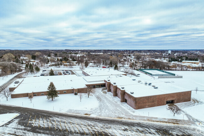 Salk Middle School ranks third best public middle school in Sherburne County.