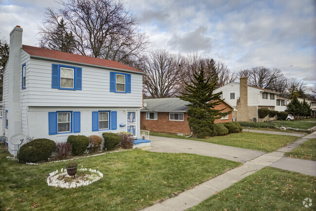 There is a wide variety of home styles in Ballenger Highway.