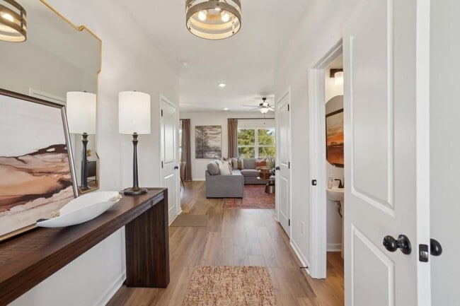 8 Garden Court South NW, Rome, GA 30165 - photo 3