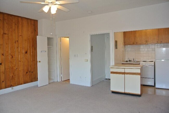 28 Mount Vernon St unit 501, Boston, MA 02108 - photo 3