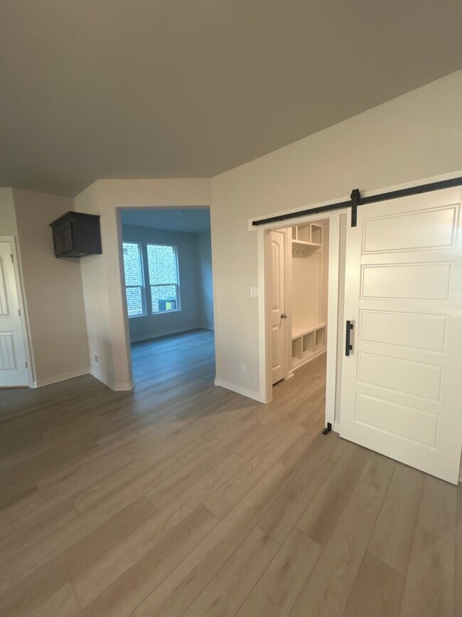 3517 Helena St, Gainesville, TX 76240 - photo 6