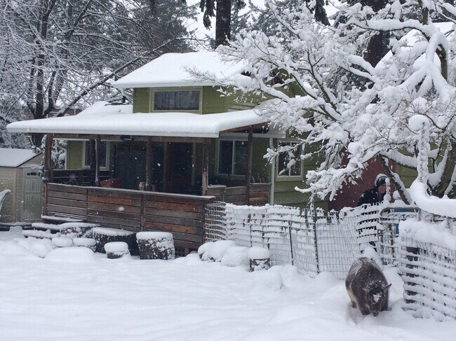 5535 NE Prescott St unit B, Portland, OR 97218 - photo 3