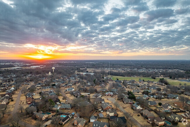 Bartlett is a large suburb of Memphis located about 15-30 minutes northeast of downtown Memphis.