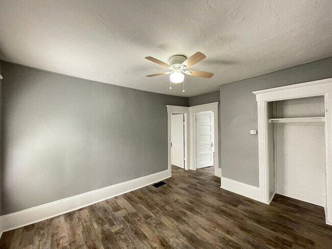 421 Spruce St unit 1, Manchester, NH 03103 - photo 7