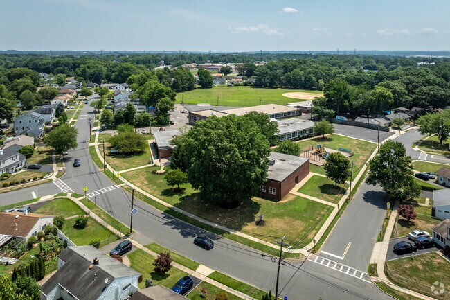 Sporty kids will love attending Washington Elementary School, Edison, NJ.