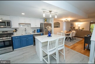 305 Shawmont Ave Unit E, Philadelphia, PA 19128