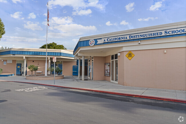 The main entrance of Rachel Carson Elementary School.