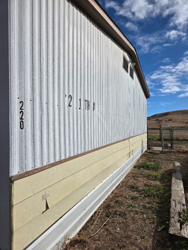 220 17th Ave, Havre, MT 59501 - photo 4