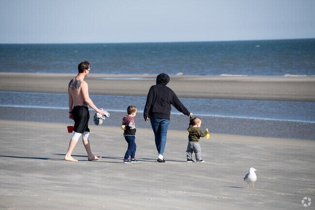 Squire Pope is a short drive from Hilton Head Island’s pristine beaches.