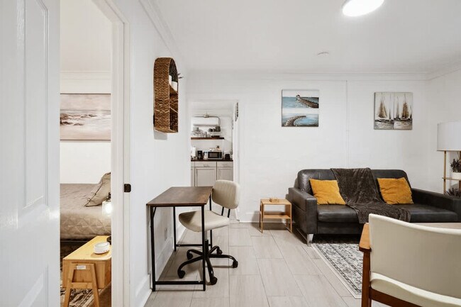 2904 Berwick St unit ID1310516P, Pensacola, FL 32503 - photo 6