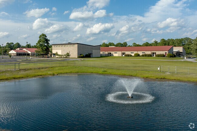 Forestbrook Elementary School has a large campus.