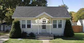 3330 52nd St, Des Moines, IA 50310