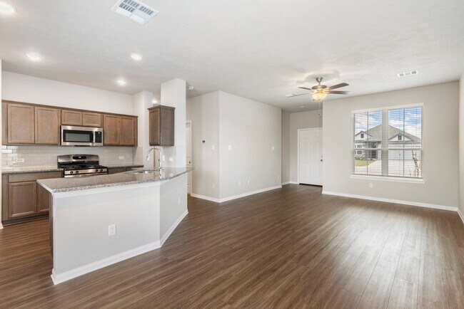 422 University Ave, Troy, TX 76579 - photo 7