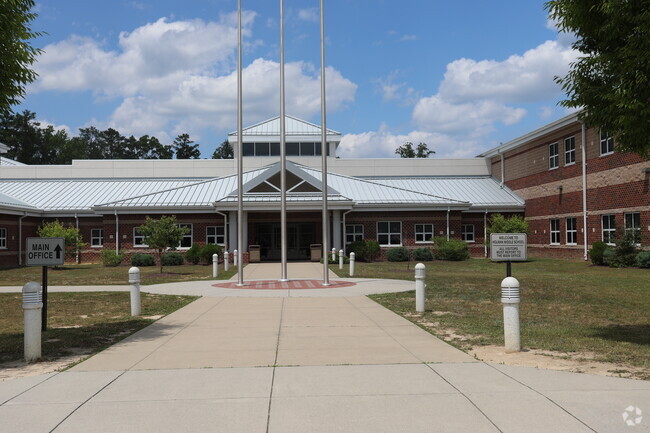 Holman Middle School has a strong reputation for academic excellence.