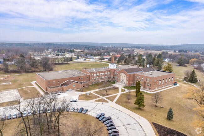 Riverview Middle School has has 590 students in grades 5-8.