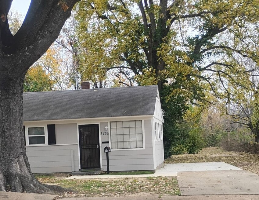 3436 W Horn Lake Rd, Memphis, TN 38109 - photo 1