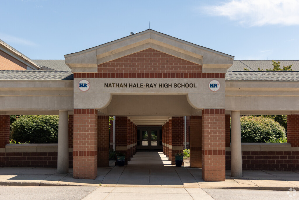 Nathan Hale-Ray High School is located in East Haddam, CT.