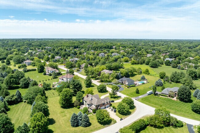 Otter Creek balances the appeal of rustic living with easy access to amenities of St. Charles.