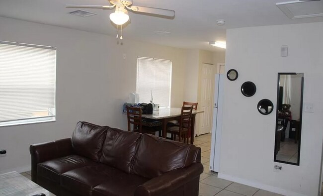 4405 Thomasson Ln unit 1, Naples, FL 34112 - photo 7