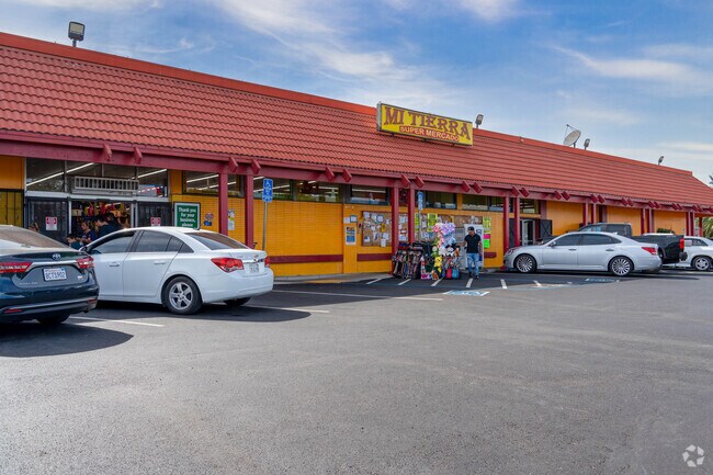 Mi Tierra is a local grocery store in Bay Point West.