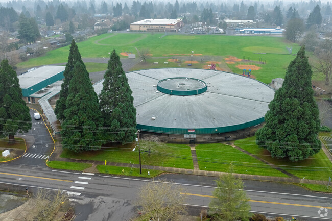 Awbrey Park Elementrary School is located on Spring Creek Dr in Eugene, Oregon.