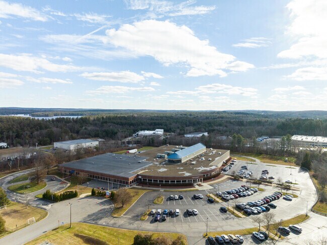 Mill Falls Charter School in Manchester, NH serves grades K-6.