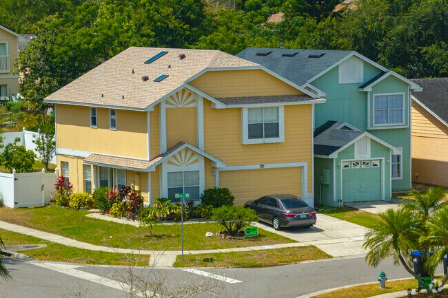 Craftsman style bungalows or a common home style in Gotha.