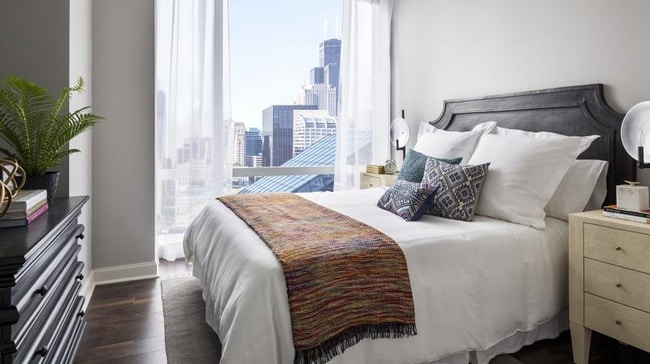 112 W Wacker Dr, Chicago, IL 60601 - photo 4