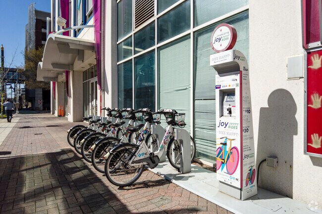 Joy Rides at 7th Street Station