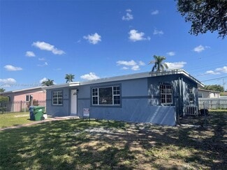 2605 NW 205th St, Miami Gardens, FL 33056