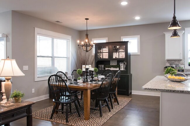 304 Spring St, White House, TN 37188 - photo 4